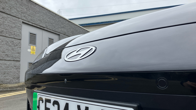 Hyundai IONIQ 6 239kW Ultimate 77kWh 4dr AWD Auto Electric Saloon